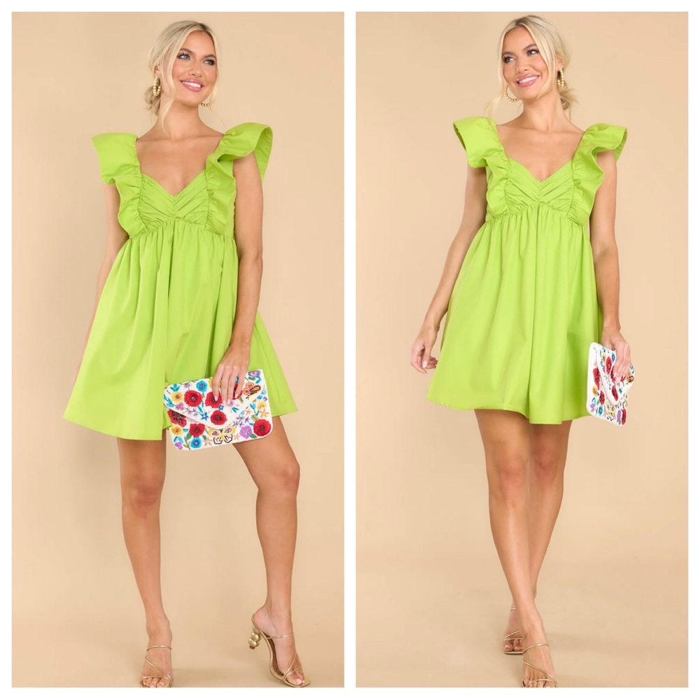 NWT Green Flutter Sleeve Dress